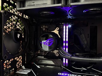 Ryzen 9 9950X3D\32GB\RTX 3090Ti\SSD\1200W Zdroj - 8