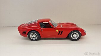 1:18 FERRARI GTO 1962 - 8