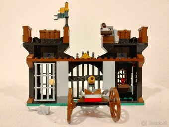 LEGO Castles 7187 Escape from the Dragon's Prison - 8