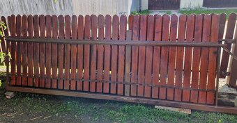 Samonosná Brána - 8