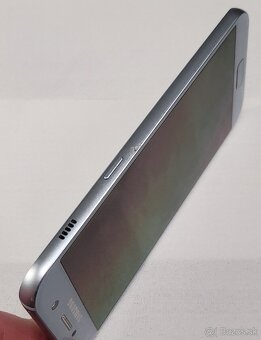 Samsung Galaxy A5 (2017) - 8