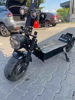 Predám elektrickú kolobežku Arwibon Q13 Pro - 8