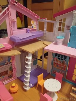 Barbie dom - 8