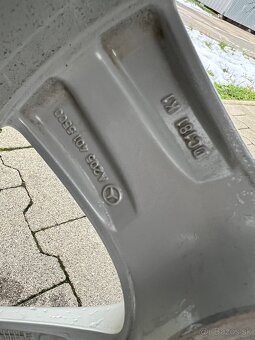 Original Mercedes C-class W205 225/50 R17 - 8