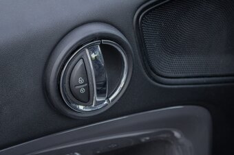 MINI Countryman SE ALL4 Plug-In Hybrid - 8