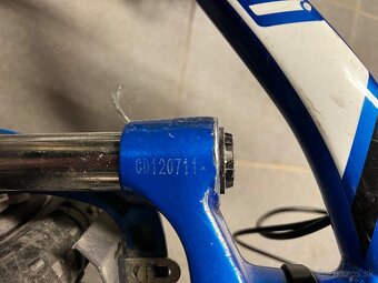 Specialized hotrock - 8