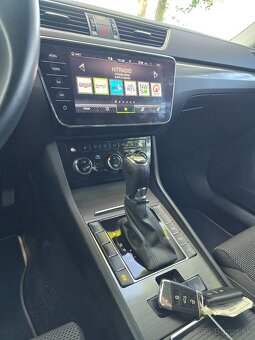 Škoda Superb - 8