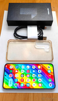 samsung galaxy S24,,pekny stav,vykonny a vyborne foti - 8