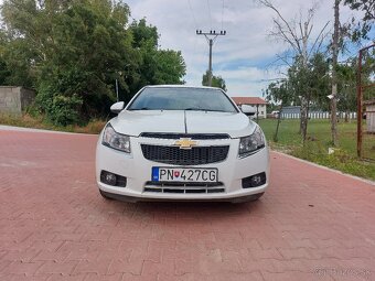 Predám Chevrolet Cruze r.v. 2011, 1.6i, 91kW, 115 xxx km - 8