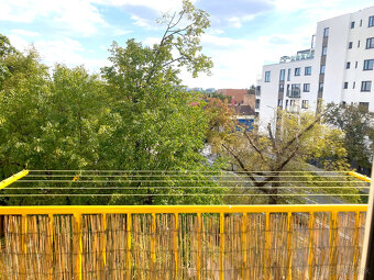Štýlový, veľký 2-izbový byt, s balkónom Rastislavova ulica, - 8