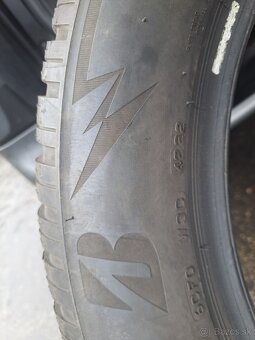 Predam zimne gumy 2x Dunlop a 2x Bridgestone 235/55/19. - 8