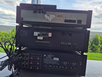 Predám tuner/amplifier DUAL - 8