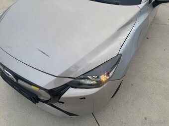 Mazda 2 e-Skyactiv G - 8