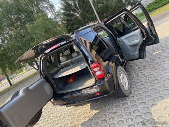 Jeep cherokee kj liberty - 8