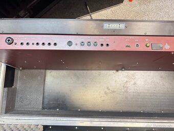 KLAVESY KORG pa4x - 8