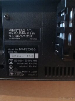 Videorekordér HIFI Panasonic NV-FS200 - 8