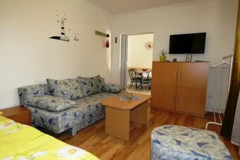 Ubytovanie - dlhodobí prenájom apartmánov Patince - 8