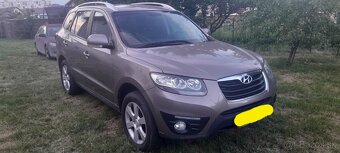 Hyundai Santa Fe 2.0 CRDI VGT Prémium - 8