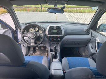 Toyota Rav 4 - 8