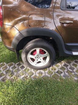 Dacia Duster 1.5 dCi, pohon 4x2 - 8