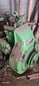 Traktor 4x4 TV 420 - 8