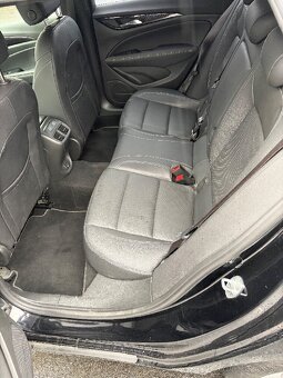 Opel Insignia 1.5T (121 Kw) automat Executive - 8