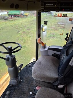 Predám kombajn New Holland CS 660 - 8