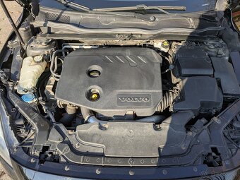 Volvo V40 1.6 D2, 2012 – výborný stav, bez investicii - 8