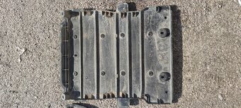 Octavia 3 Golf 7 Leon 3 kryt podvozku Audi A3 8V - 8