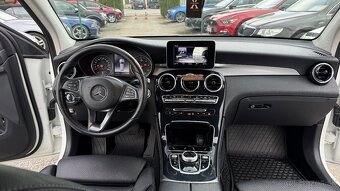Mercedes-Benz GLC SUV 220d 4MATIC A/T - 8