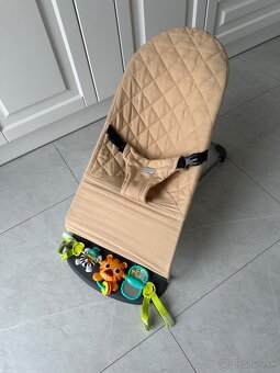 Hojdatko elis design plus hračka na vajíčko - 8