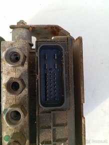 Renault Megane, I - ABS (ABS Pumpa) - 8