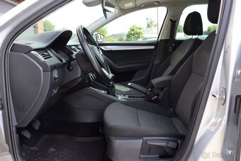 Škoda Octavia Combi 2.0 TDI Elegance/Style 4x4 - 8