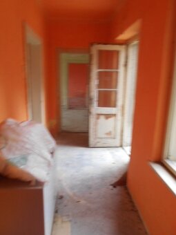 Na predaj RD s 2 menšími bytovými jednotkami na prerobenie - 8