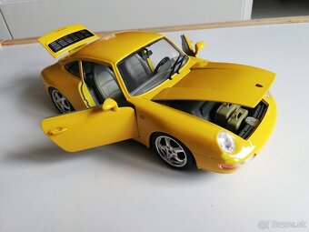 1:18 Porsche 911 Bburago - 8