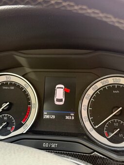 Škoda Superb 2019 2.0 tdi 110kw - 8