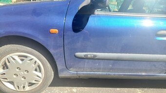 Clio 2 1.4 benzín - 8