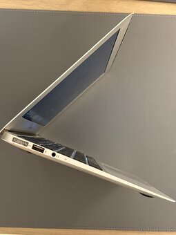 Apple Macbook Air 11" 2012 - 8