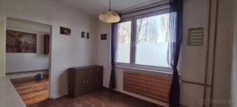 Prenajmem 2 izbový velkometražny byt - 8