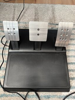 PC Volant Thrustmaster T300 RS GT Edition + SF 1000 Addon - 8