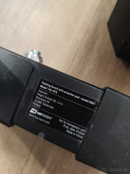 Tréningová lavica + 70kg závaží + 2x 7kg jednoručky - 8