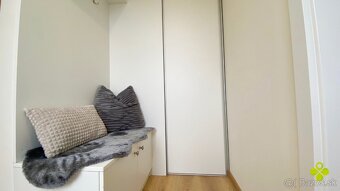 Zariadený 2 izb byt Staré sídlisko Prievidza 2 x park miesto - 8