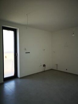 Sadrokartónove stropy- priečky,vnútorne omietky,malby. - 8