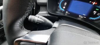 VOLVO XC40 Full Elektro P8 AWD 300kW RechargePRO - 8