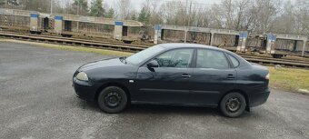 Predám Seat Cordoba 1.4. Benzín - 8