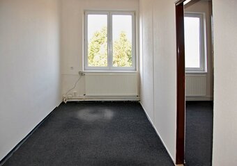 Kancelárske priestory v  budove na Sihoti ,Trenčín - 8