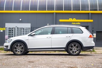 Volkswagen Golf 7 Alltrack 2.0TDI DSG 4Motion - 8