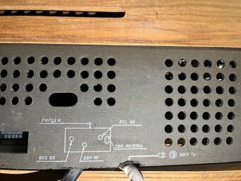 Tesla Opereta 1021A - 8