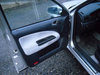 Skoda Octavia RS Kombi - 8