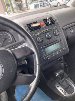 Touran 1,9Tdi - 8